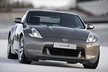 Angetrieben wird der 370Z von einem V6-Benziner mit der 241 kW/328 PS. Die Höchstgeschwindigkeit ist auf 250 km/h begrenzt, der Preis beginnt bei 38.690 Euro. Foto: Nissan/Auto-Reporter.NET 